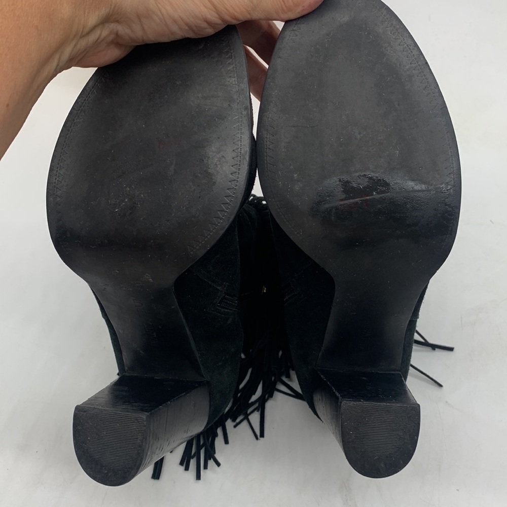 Ivanka Trump Itperta Black Fringe Suede Heeled Ankle Bootie Sz 10 BAB4117B - Picture 8 of 10